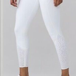 Lululemon Anew White crop leggings